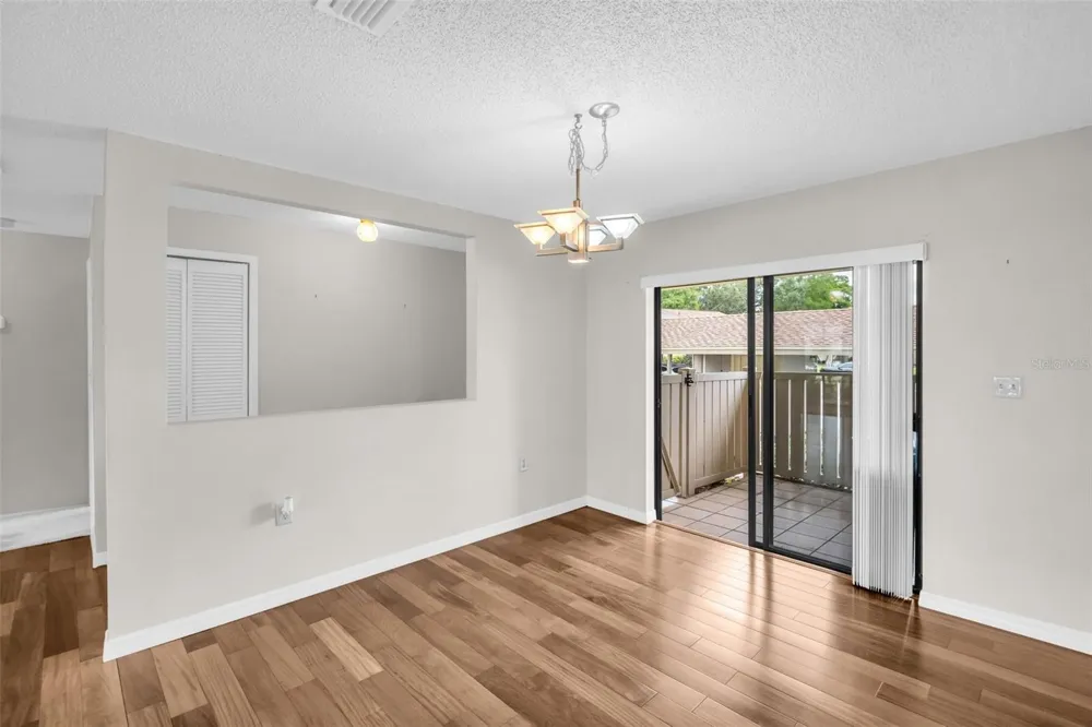 120 EVELYN COURT Oldsmar, FL 34677