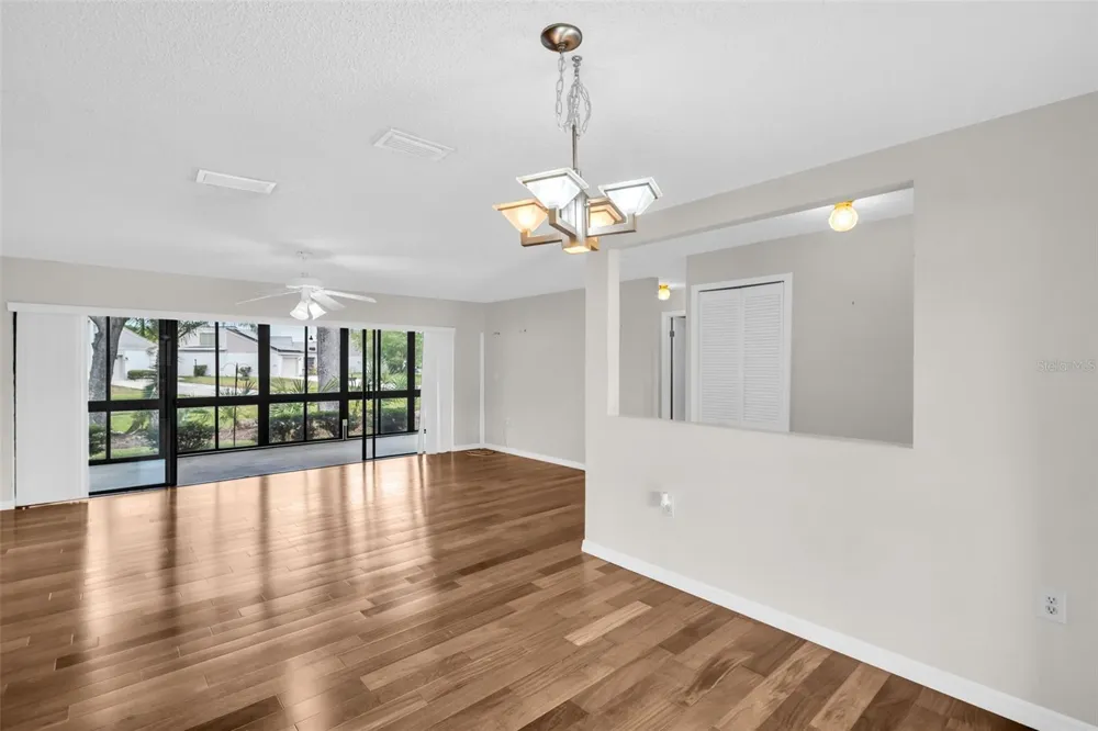 120 EVELYN COURT Oldsmar, FL 34677