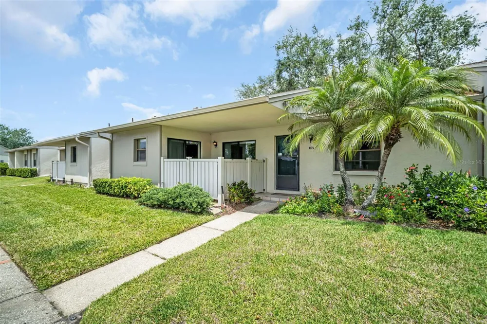 120 EVELYN COURT Oldsmar, FL 34677