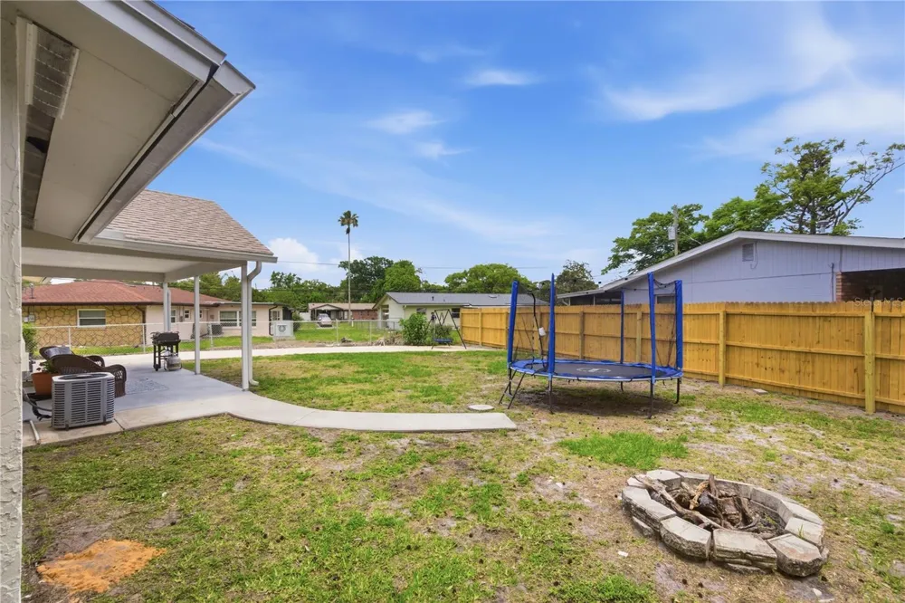 2861 W OAK LEA DRIVE South Daytona, FL 32119
