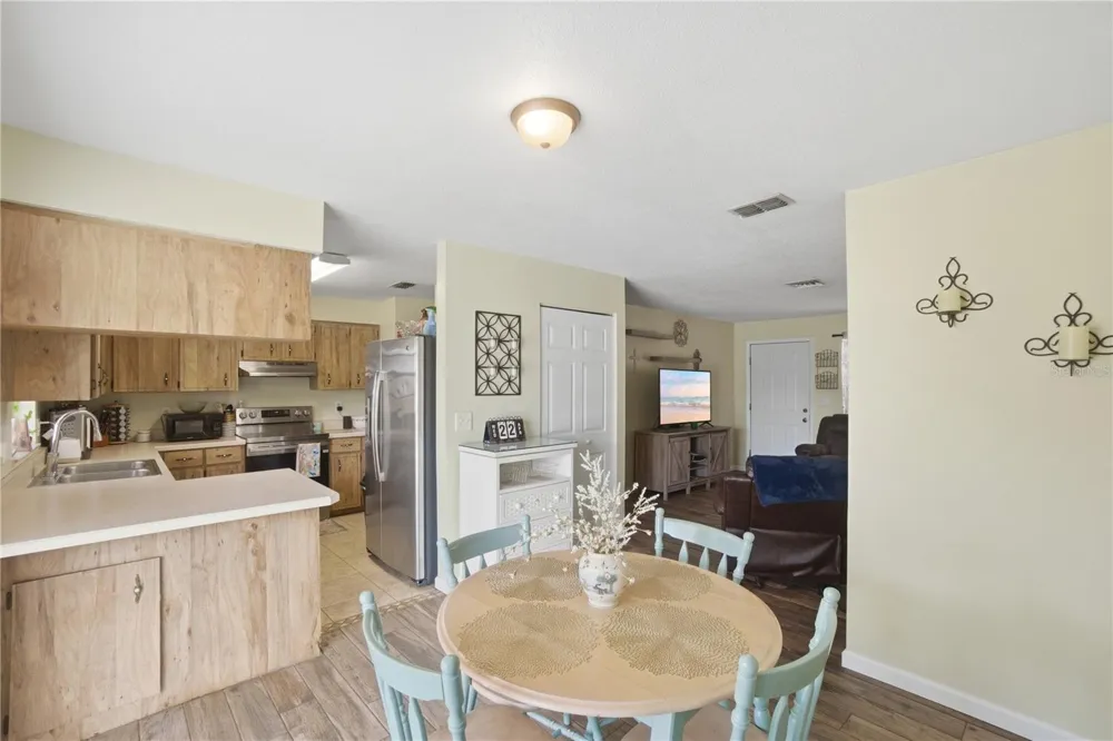 2861 W OAK LEA DRIVE South Daytona, FL 32119