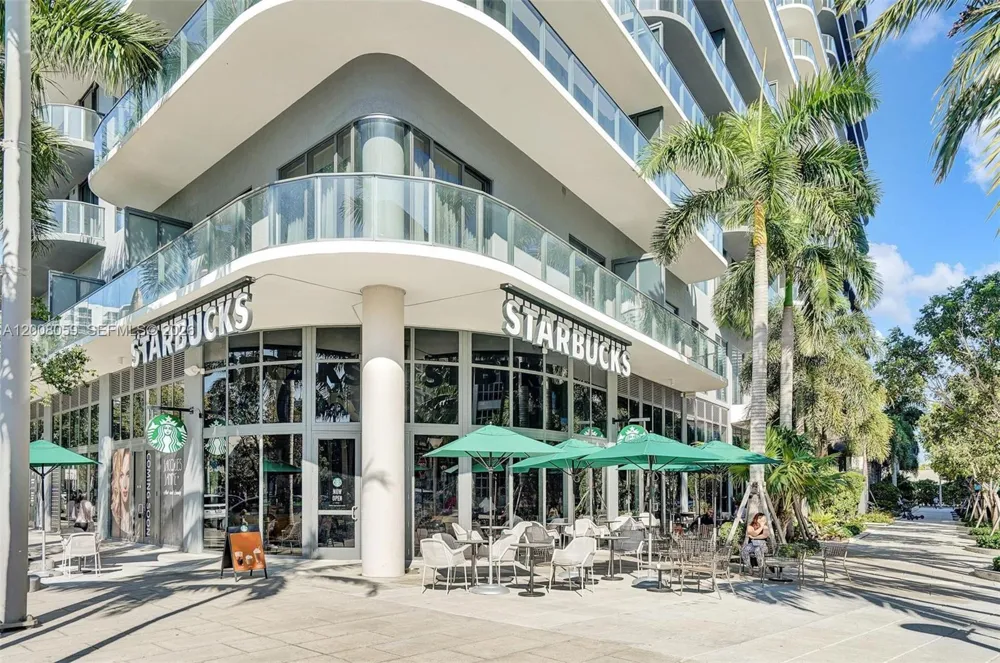 121 NE 34th St #2705 Miami, FL 33137