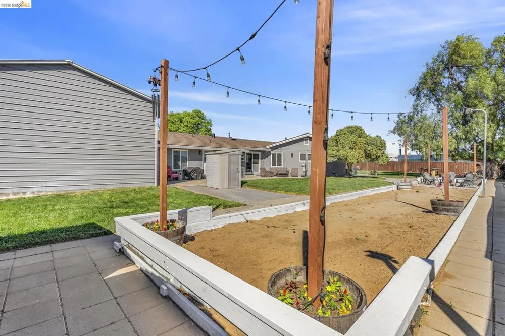 59 OLD STAGECOACH ROAD Brentwood, CA 94513