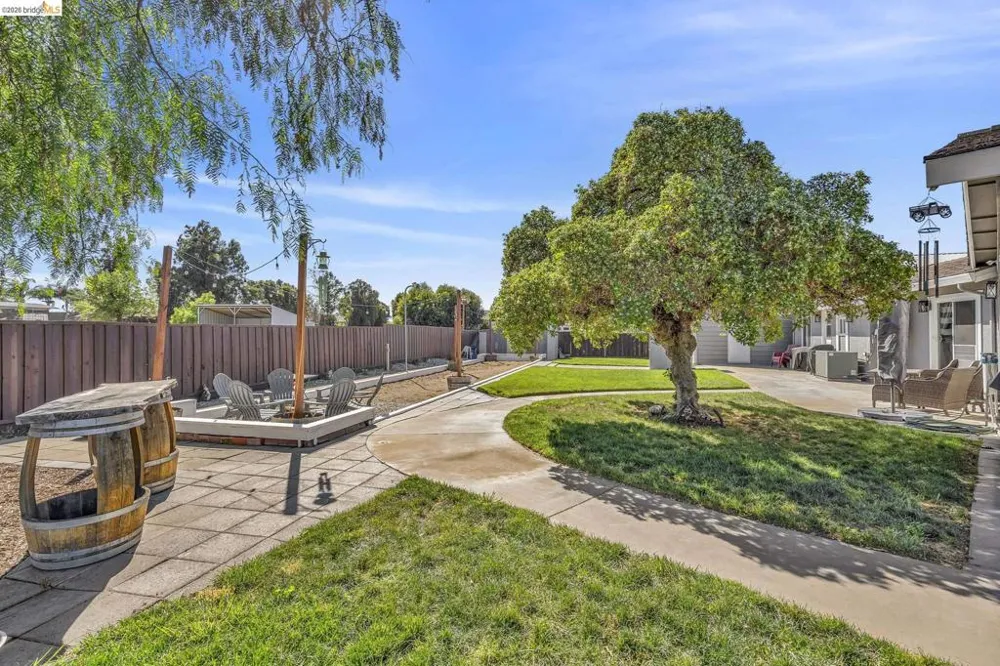59 OLD STAGECOACH ROAD Brentwood, CA 94513