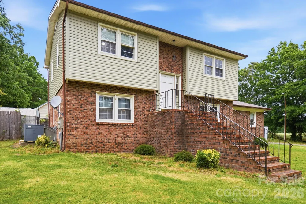 908 Forest Drive Marshville, NC 28103