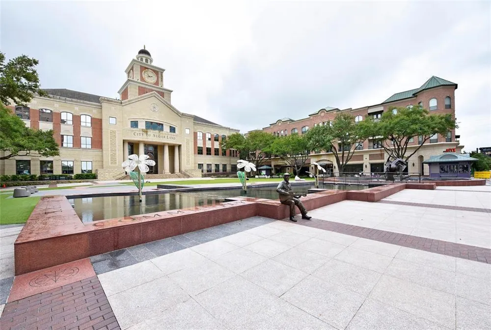 2299 Lone Star Drive #411 Sugar Land, TX 77479