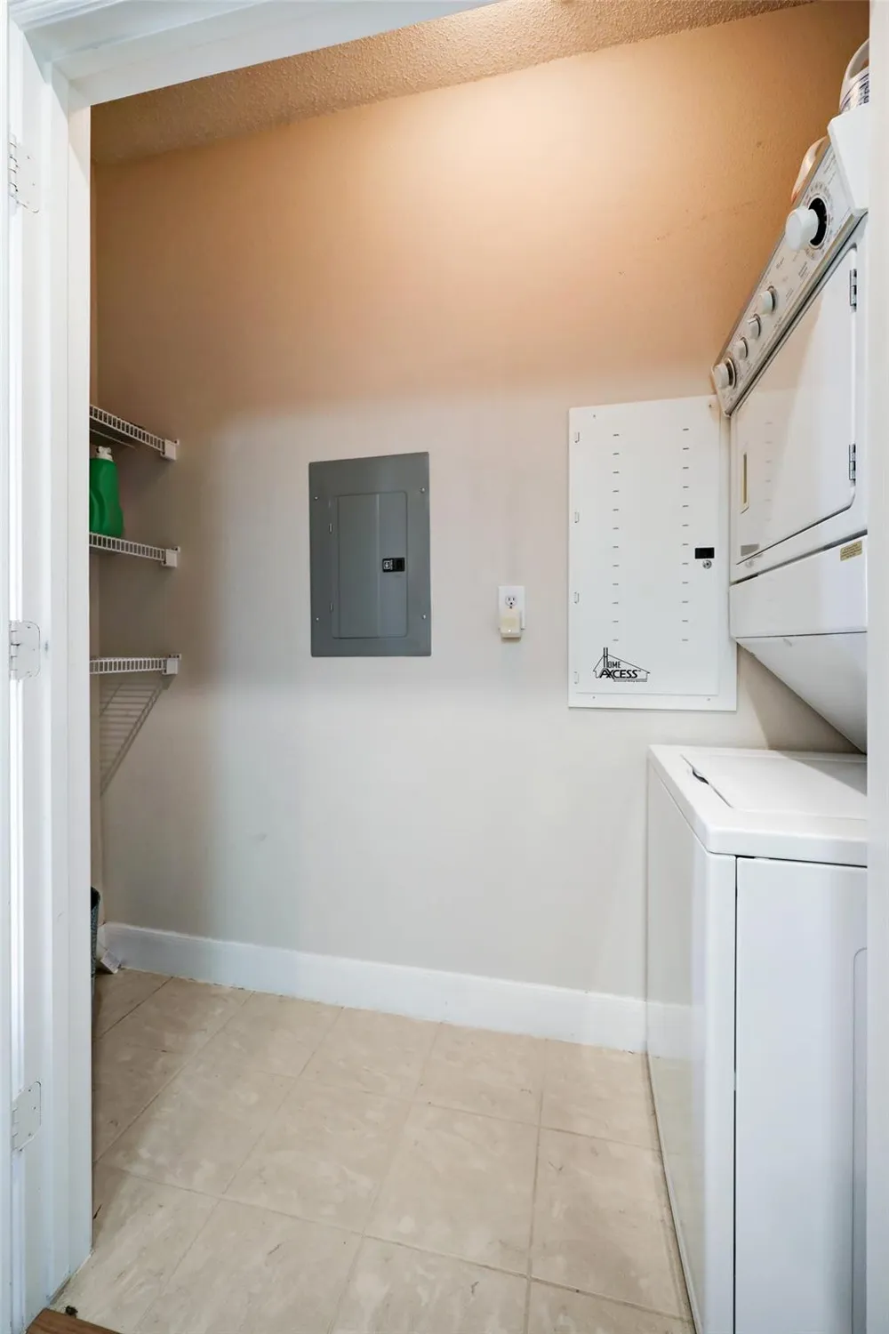 2299 Lone Star Drive #411 Sugar Land, TX 77479