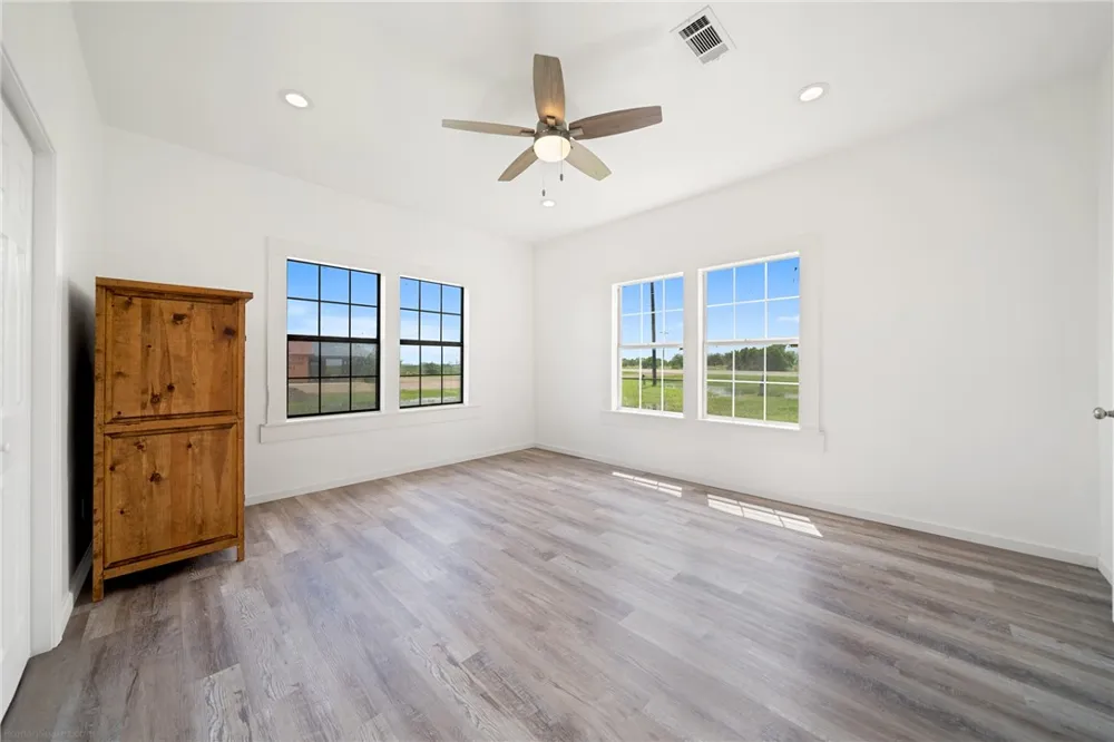598 Business Highway 77 Bishop, TX 78343