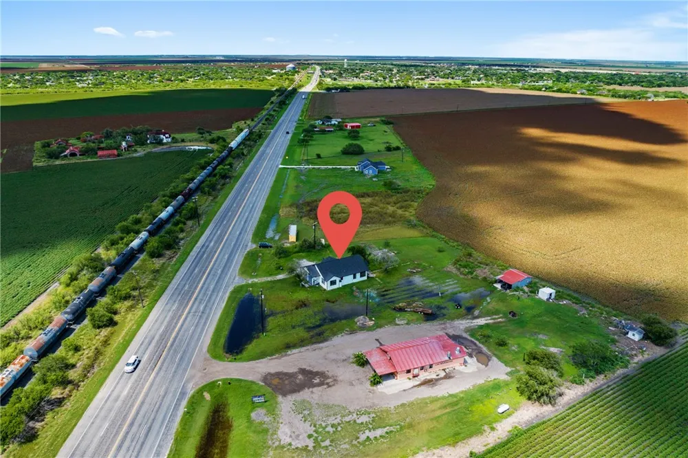 598 Business Highway 77 Bishop, TX 78343