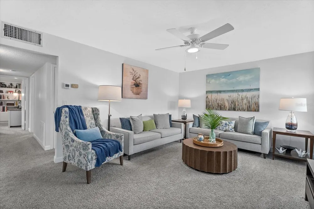 101 LOUELLA LANE #10 Nokomis, FL 34275