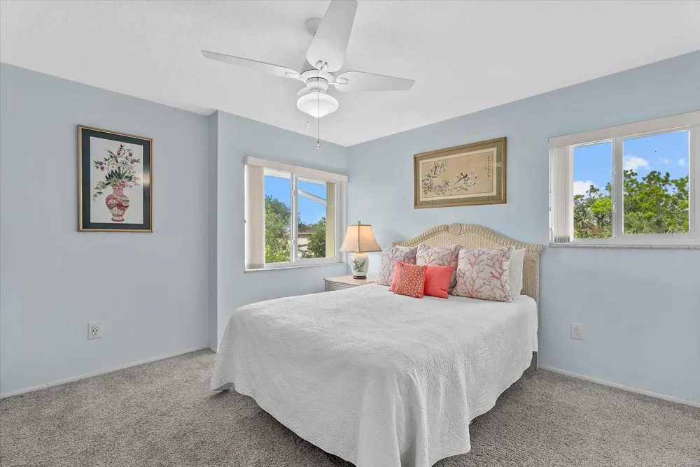 101 LOUELLA LANE #10 Nokomis, FL 34275