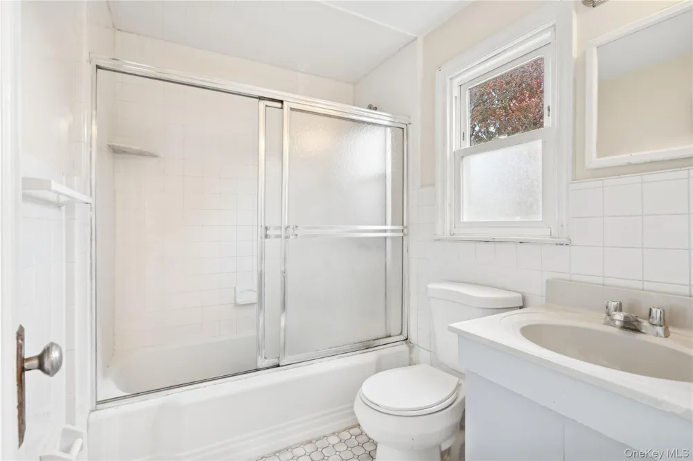97 Wescott Boulevard Staten Island, NY 10314