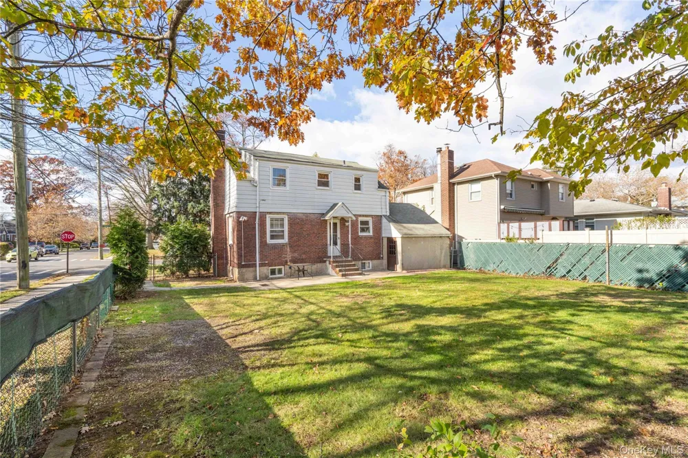 97 Wescott Boulevard Staten Island, NY 10314