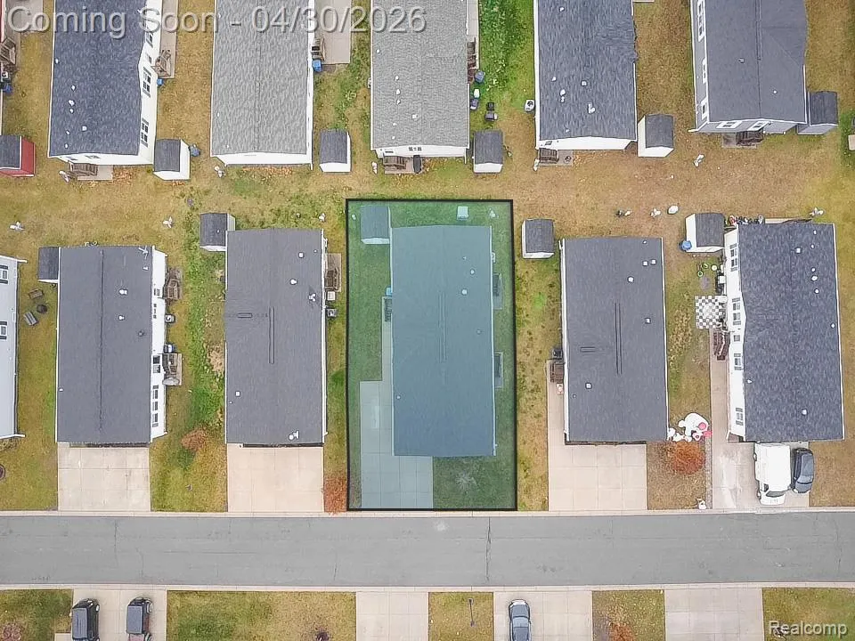 6267 Imperial Dr. Tyrone Township, MI 48430