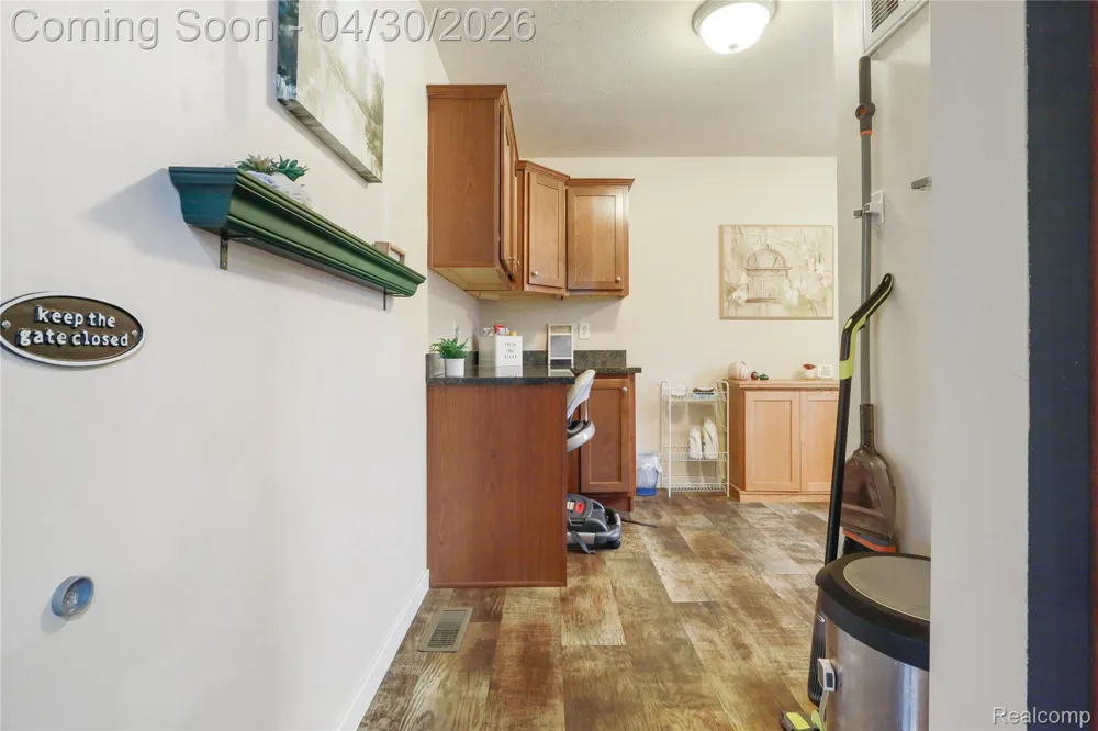 6267 Imperial Dr. Tyrone Township, MI 48430