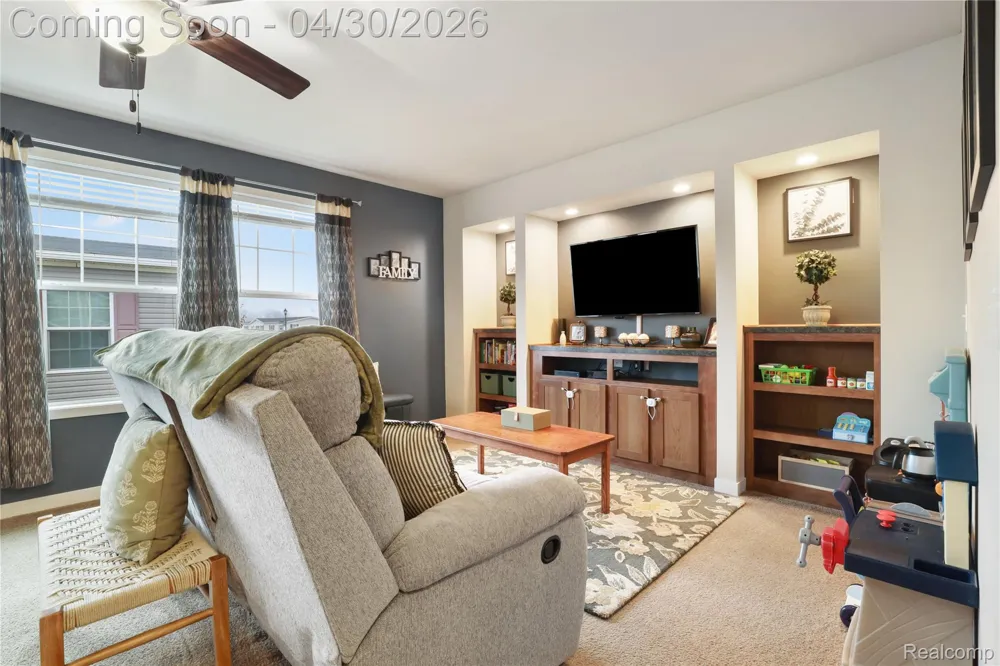 6267 Imperial Dr. Tyrone Township, MI 48430