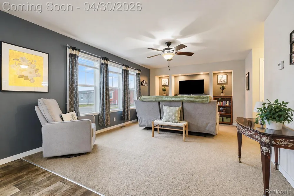 6267 Imperial Dr. Tyrone Township, MI 48430