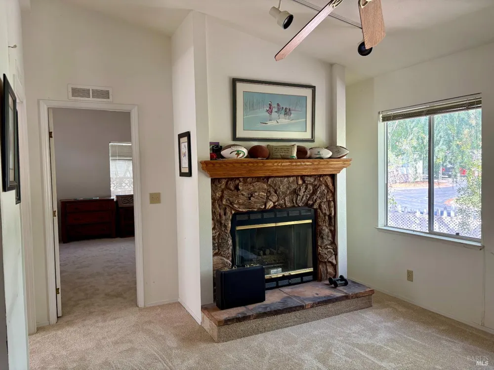 271 Russian Flag Way Sonoma, CA 95476