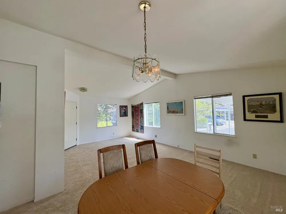 271 Russian Flag Way Sonoma, CA 95476