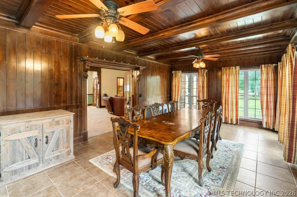 1712 Beach Landing Drive Kingston, OK 73439