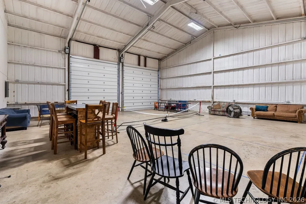 1712 Beach Landing Drive Kingston, OK 73439
