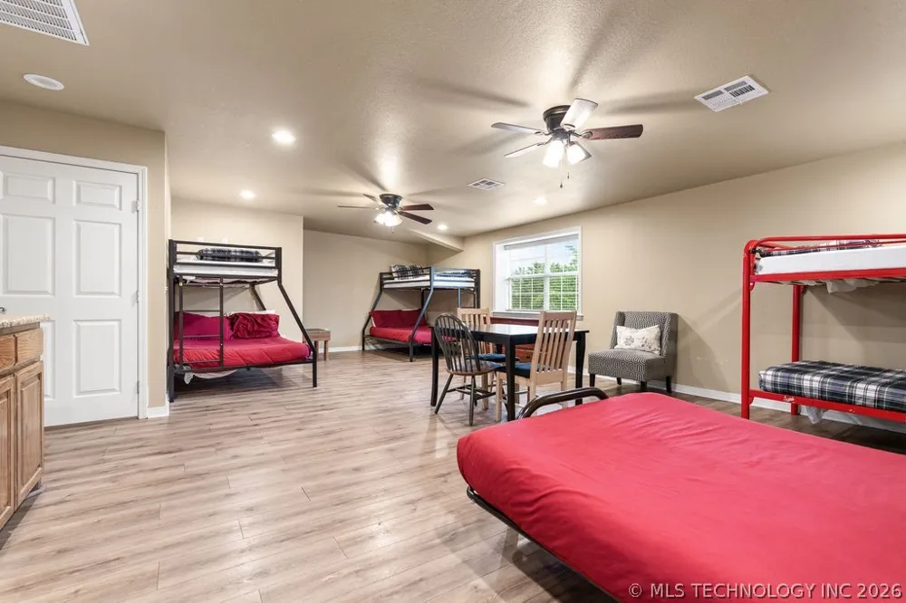 1712 Beach Landing Drive Kingston, OK 73439