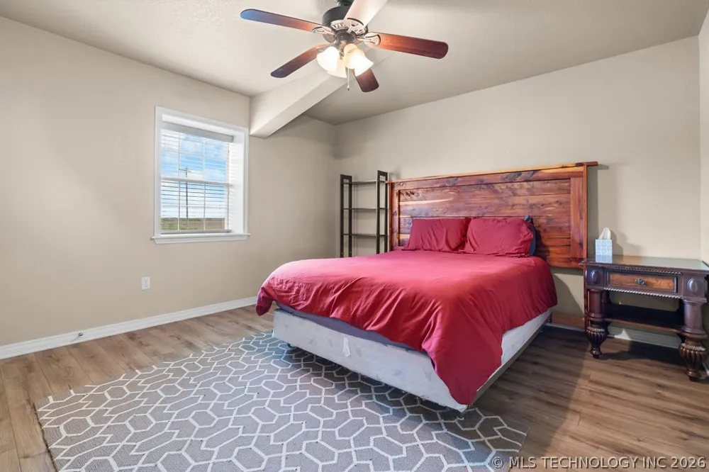 1712 Beach Landing Drive Kingston, OK 73439