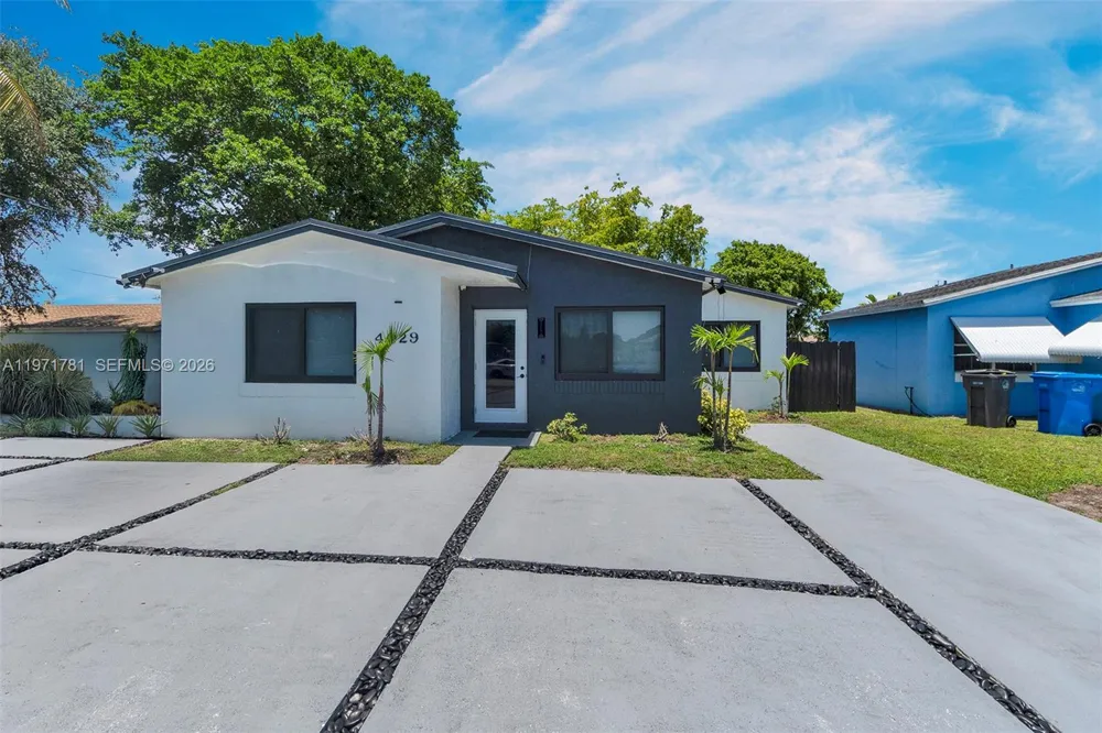 4029 SW 22nd St West Park, FL 33023