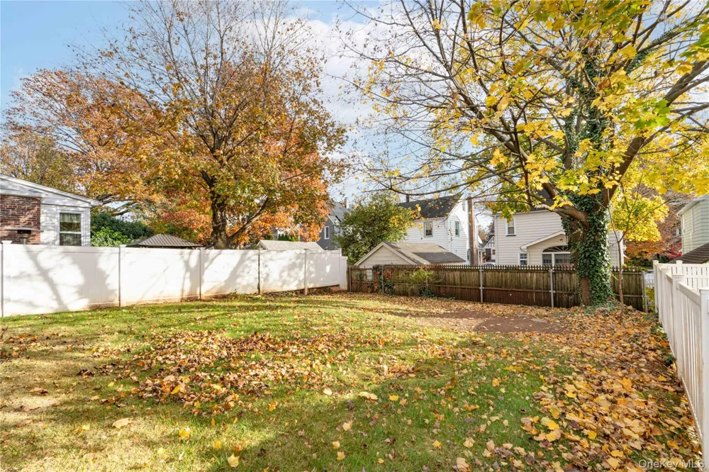 156 Goodwin Avenue Staten Island, NY 10314