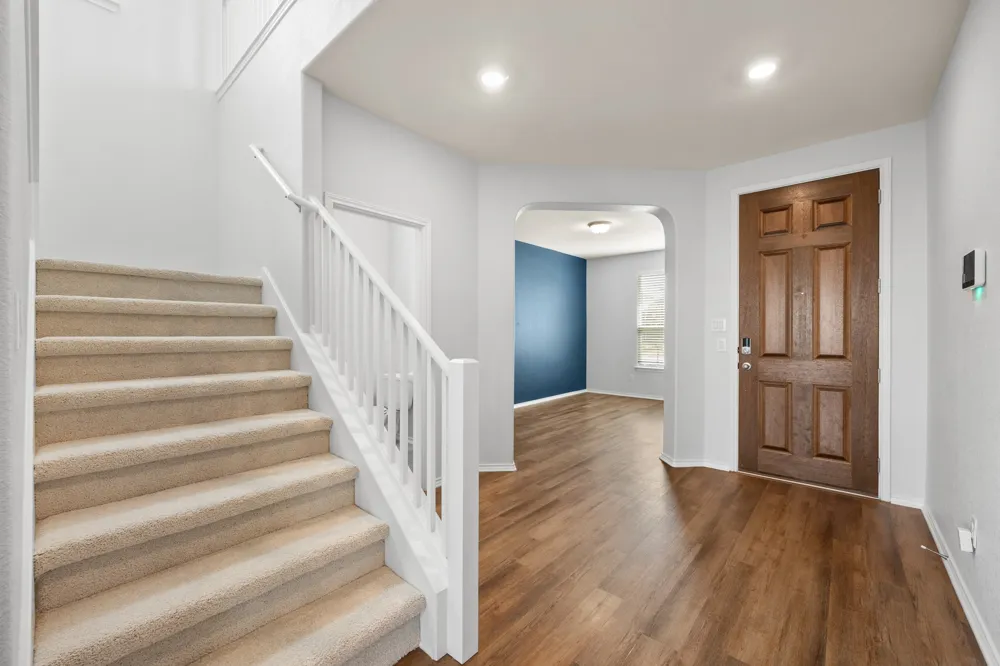 121 Kulmbacher Drive Austin, TX 78728