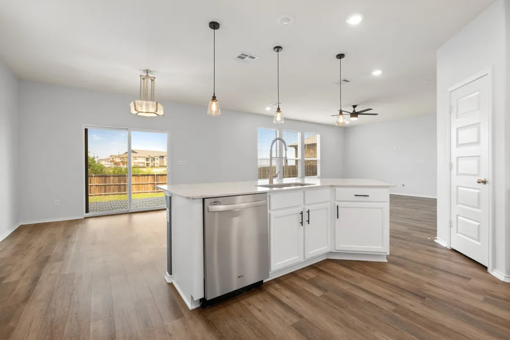 121 Kulmbacher Drive Austin, TX 78728