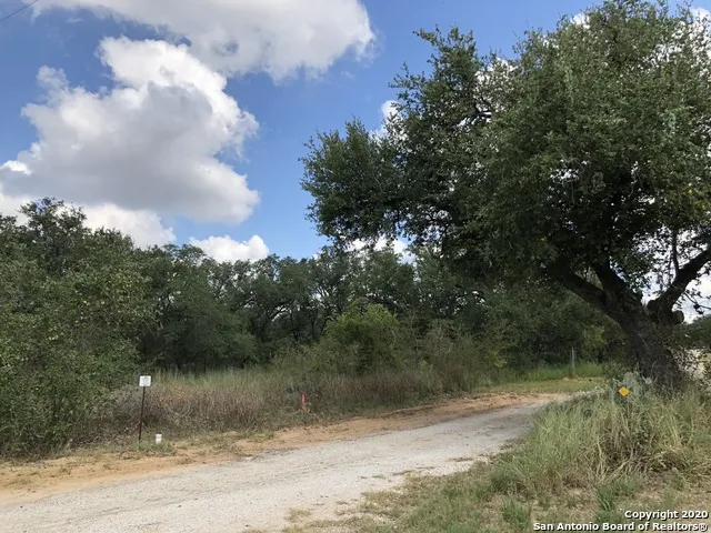 LOT 6 & 7 OAK LN Poteet, TX 78065