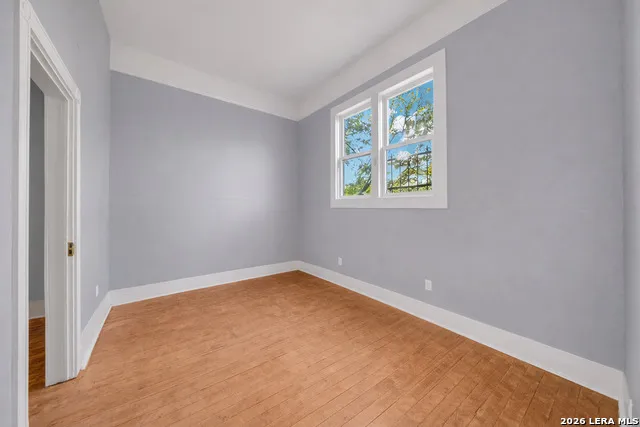 1610 W Commerce San Antonio, TX 78207