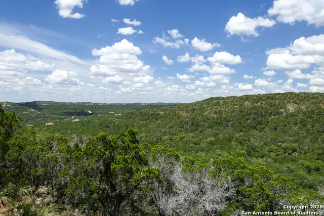 776 County Road 270 Mico, TX 78056