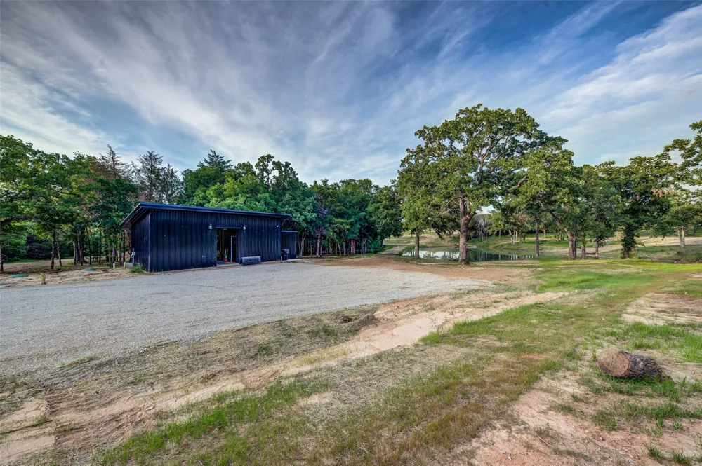 COUNTYROAD 1270 Alvord, TX 76225
