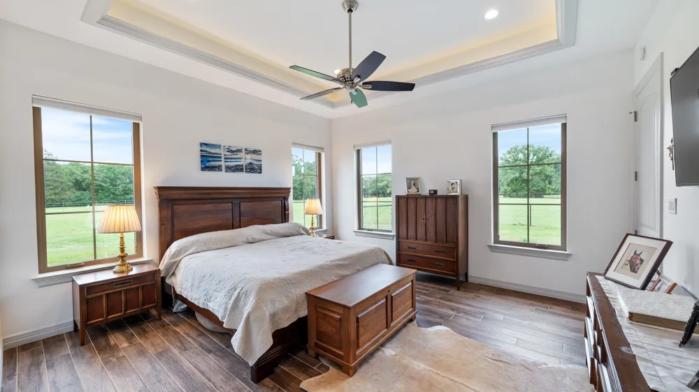 3317 Vz County Road 1804 Grand Saline, TX 75140