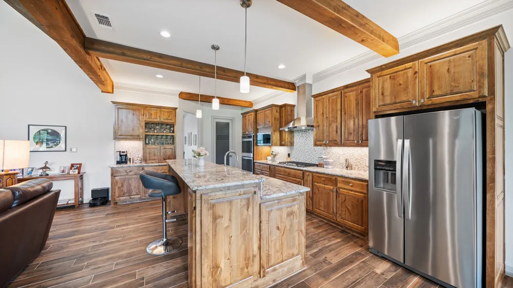 3317 Vz County Road 1804 Grand Saline, TX 75140