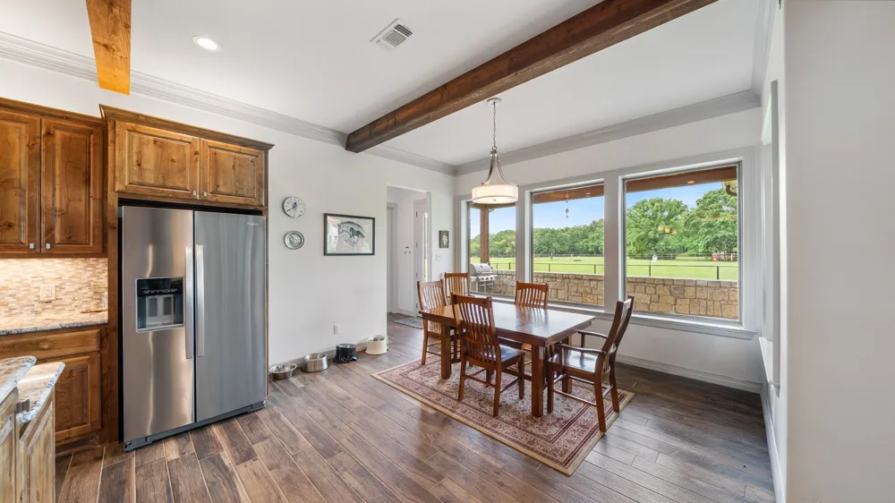 3317 Vz County Road 1804 Grand Saline, TX 75140