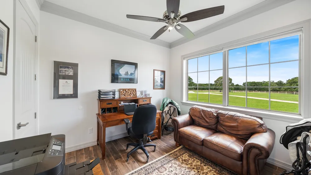3317 Vz County Road 1804 Grand Saline, TX 75140