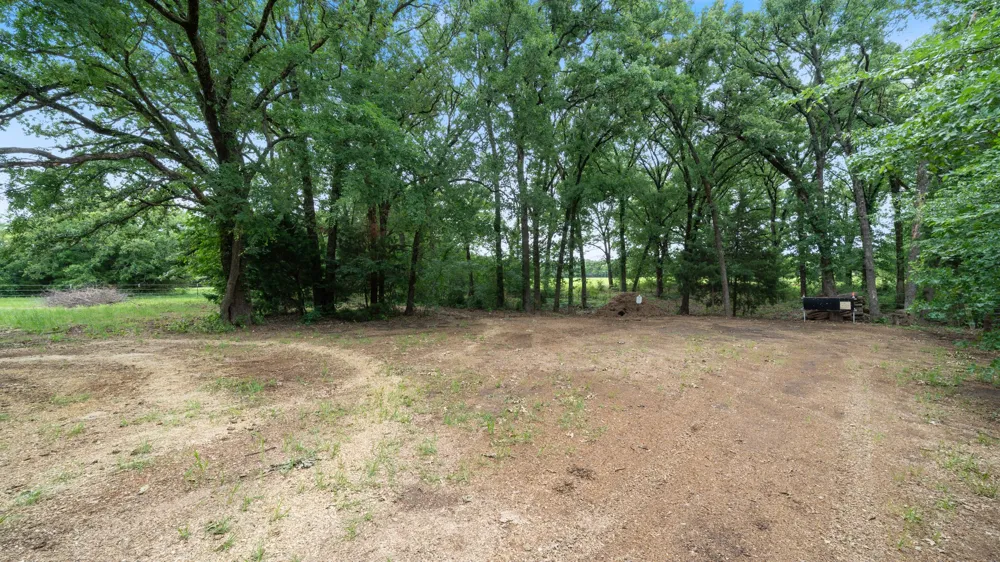 3317 Vz County Road 1804 Grand Saline, TX 75140
