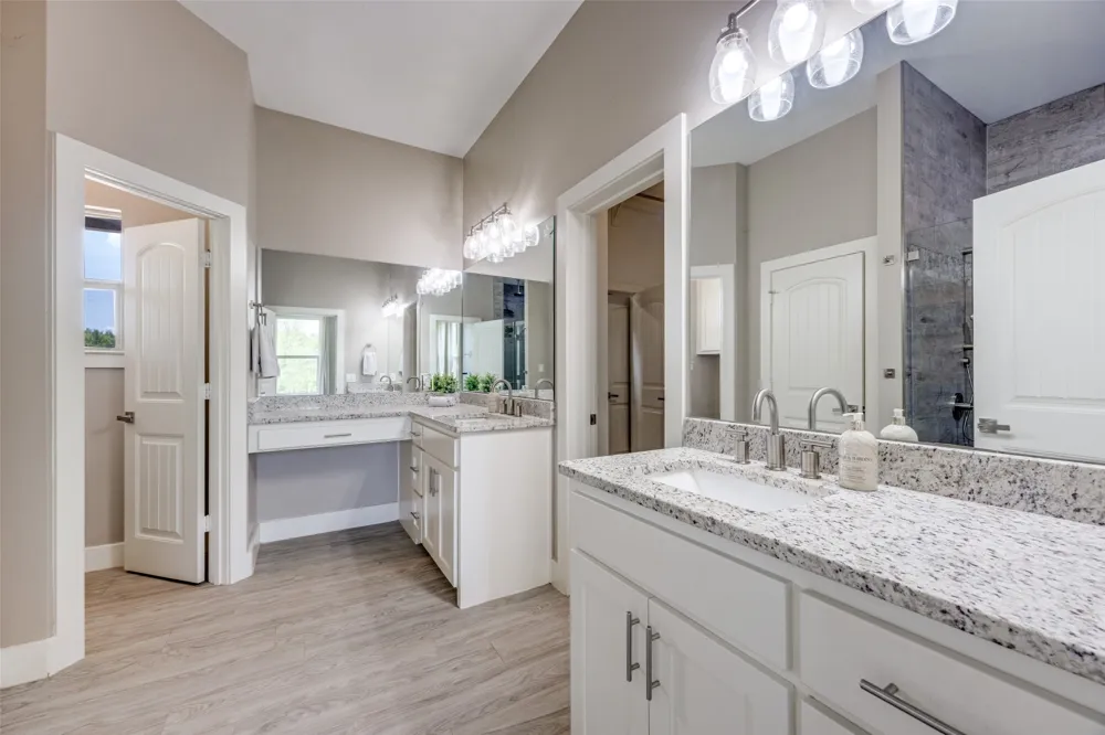 1050 County Road 2618 Marietta, TX 75566