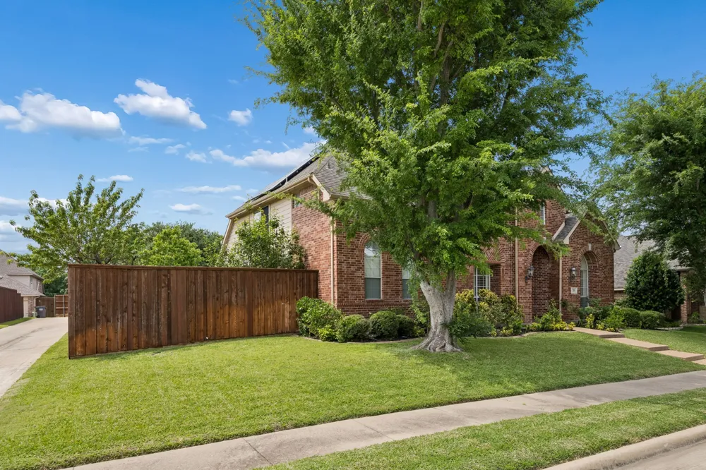 706 Furman Court Allen, TX 75013