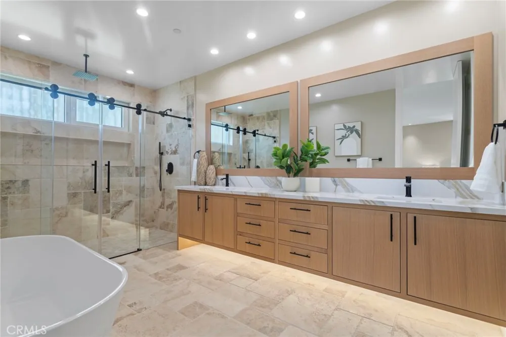 27937 Whisper Temecula, CA 92590