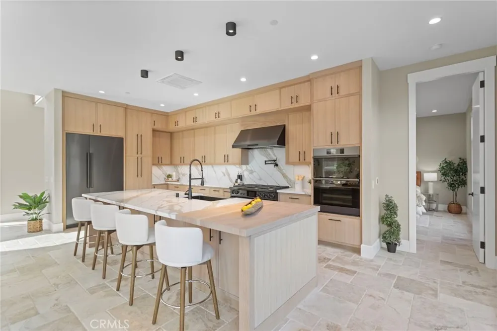 27937 Whisper Temecula, CA 92590