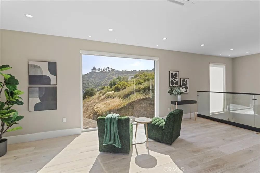 27937 Whisper Temecula, CA 92590