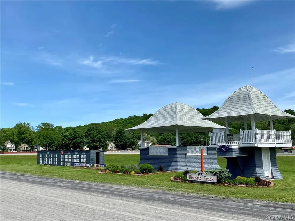 56 Maple Avenue Warwick, NY 10990