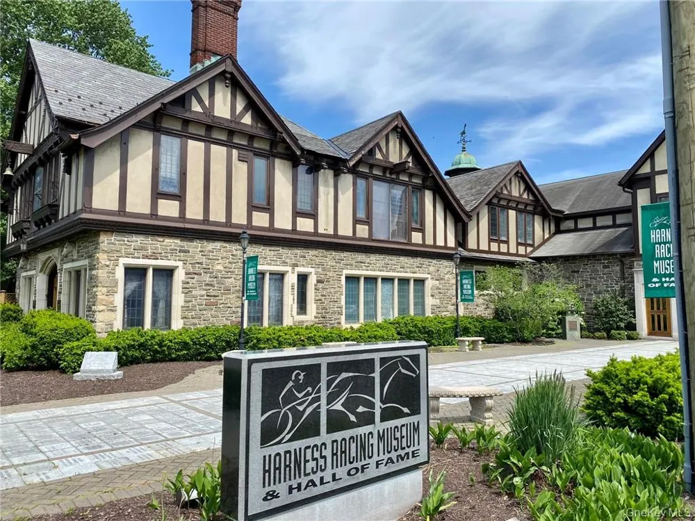 56 Maple Avenue Warwick, NY 10990