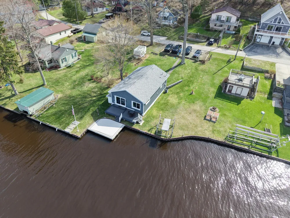 6292 Grace Avenue Hamlin Township, MI 49431