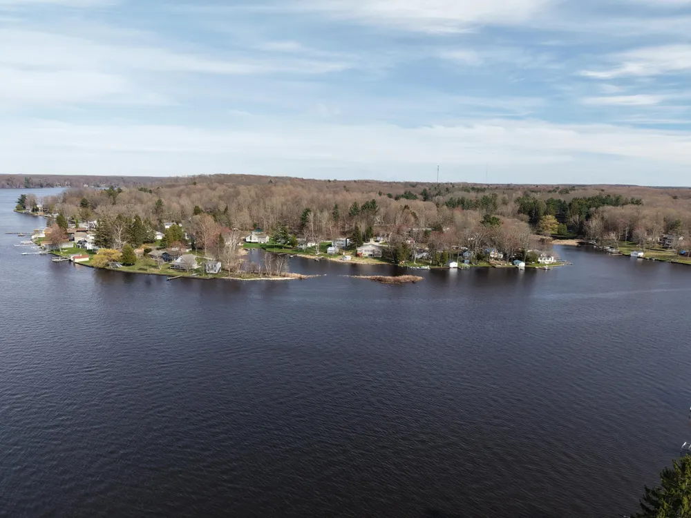 6292 Grace Avenue Hamlin Township, MI 49431