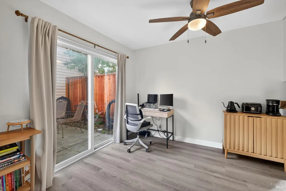 1600 Yardley Street Santa Rosa, CA 95403